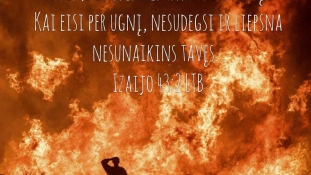Izaijo 43:2 LTB